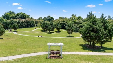 Darling 1 bedroom unit with easy access on first floor. Roomy - photo 43