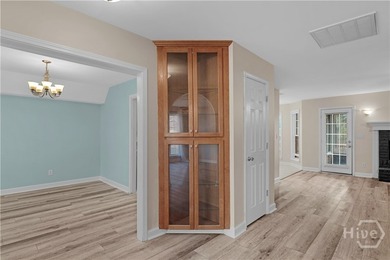 Motivated Seller - New Roof - Beautiful Views! Welcome home to - photo 6