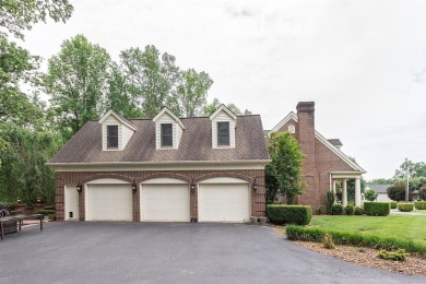 Welcome to this extraordinary custom-built estate offering - photo 8