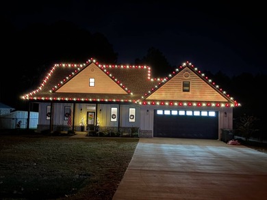 (private lake, pond, creek) Home For Sale in Magnolia Arkansas