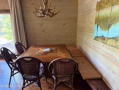 Wolf Lake Cabin! Ample outdoor living areas, decks, docks and - photo 7