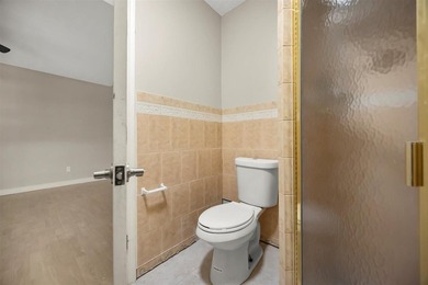 This home is located in one of Orlando's most well-known - photo 11