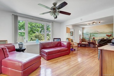 Priced To Sell! Immaculate and charming expanded Cape set on 1.5 - photo 11