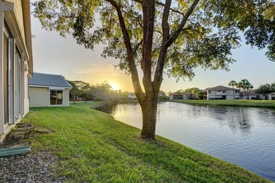 FULLY RENOVATED 3/2 Single Family LAKE HOUSE in the coveted - photo 11