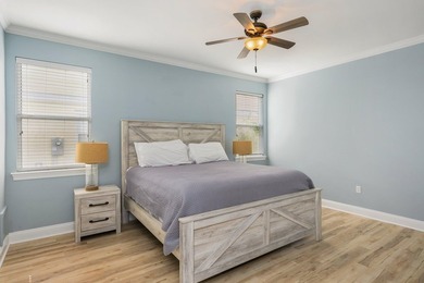 Welcome to Poolside Haven - ideally located directly across from - photo 15