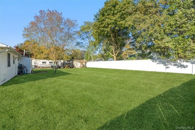 This charming ranch house is a hidden gem in a thriving - photo 17