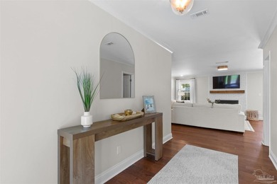 Beautifully updated pool home in the heart of Gulf Breeze! - photo 17