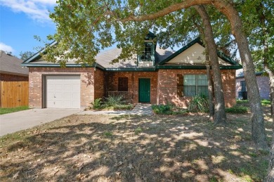 Lake Lewisville Home For Sale in Shady Shores Texas