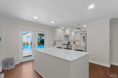 Beautifully updated pool home in the heart of Gulf Breeze! - photo 26