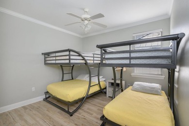 Welcome to Poolside Haven - ideally located directly across from - photo 31