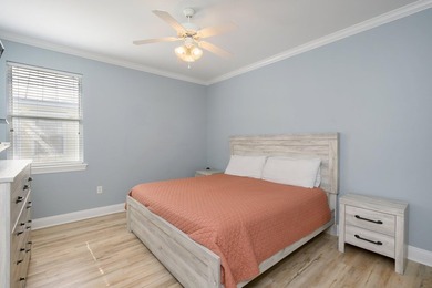Welcome to Poolside Haven - ideally located directly across from - photo 33