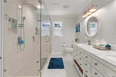 Beautifully updated pool home in the heart of Gulf Breeze! - photo 41