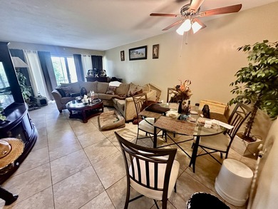 Move-in ready - 2 Beds, 1.5 Baths, Screened Balcony, 847-sf - photo 1