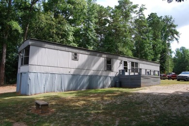 Lake Home For Sale in Eatonton, Georgia