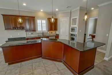 Sought After Southlake Villages in Phase 2 - Dynamite 4/5 BR, 3 - photo 10