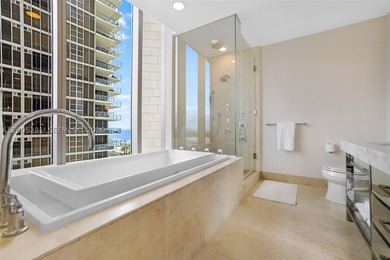 Experience the ultimate luxury lifestyle in this 2-bedrooms + 2 - photo 22