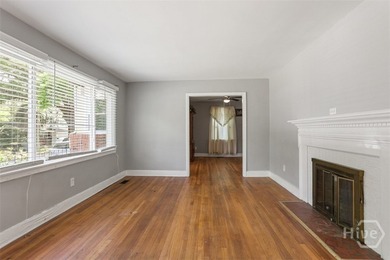 Great Opportunity to Build Equity! This 3-bedroom, 1-bath home - photo 8
