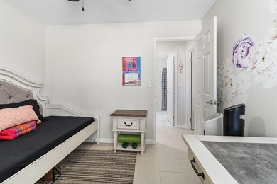 Move in worry-free - seller is gifting buyers a 1-Year Home - photo 31