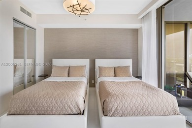 Experience the ultimate luxury lifestyle in this 2-bedrooms + 2 - photo 36