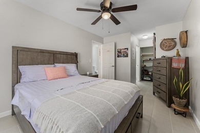 Move in worry-free - seller is gifting buyers a 1-Year Home - photo 38