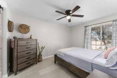 Move in worry-free - seller is gifting buyers a 1-Year Home - photo 42