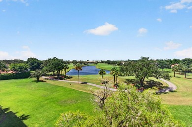 Welcome to Spyglass at Boca Country Club. Bright & beautifully - photo 2