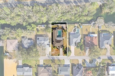 There's a party on 5th Ave! Welcome to this spacious 4 bedroom - photo 3