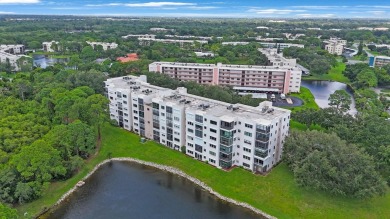 (private lake, pond, creek) Condo For Sale in St. Petersburg Florida