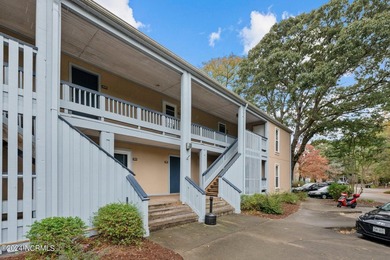 2 Bedrm, 2.5 Bath Condo with unique investment / low-maintenance - photo 2