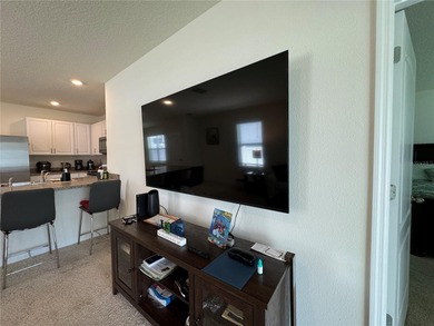 *Beautiful Location* Modern Comfort, Security, & Resort-Style - photo 11