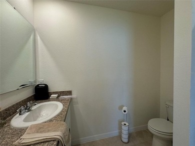 *Beautiful Location* Modern Comfort, Security, & Resort-Style - photo 21