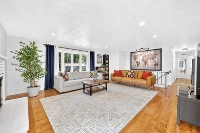 This incredible home located in the highly desirable Pheasant - photo 4