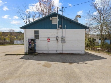 Positioned on the shores of beautiful Sokokis Lake in the heart - photo 40