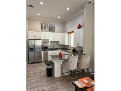 *Beautiful Location* Modern Comfort, Security, & Resort-Style - photo 42
