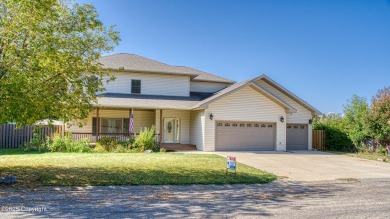 (private lake, pond, creek) Home For Sale in Hulett Wyoming