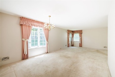 Spacious 3-bedroom, 1.5-bath ranch with over 1500 square feet - photo 12