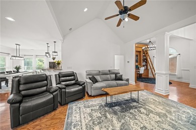 Welcome to this stunning full brick 4-bedroom, 3.5-bath home in - photo 13