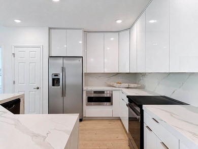 Quiet Luxury, Exceptionally Curated. Welcome to a home where - photo 14
