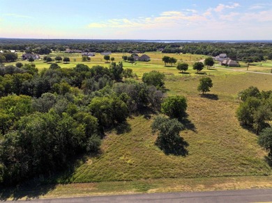 Build your dream home on this level, 1-acre golf course front - photo 17