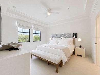 Quiet Luxury, Exceptionally Curated. Welcome to a home where - photo 25
