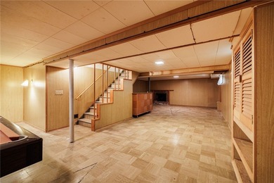 Spacious 3-bedroom, 1.5-bath ranch with over 1500 square feet - photo 27