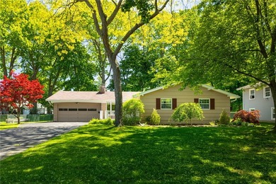 Spacious 3-bedroom, 1.5-bath ranch with over 1500 square feet - photo 42