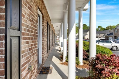 This inviting 3-bedroom townhome offers the perfect blend of - photo 5