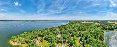 Welcome to this beautifully maintained 3 bedroom/3 and 1/2 bath - photo 20