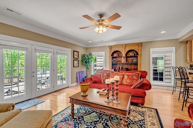 Welcome to this beautifully maintained 3 bedroom/3 and 1/2 bath - photo 27