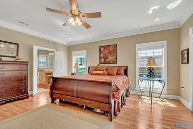 Welcome to this beautifully maintained 3 bedroom/3 and 1/2 bath - photo 31