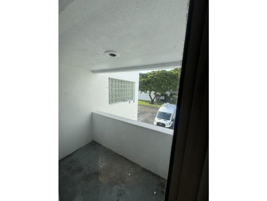 Welcome to this charming two-bedroom, one-and-a-half-bath - photo 10