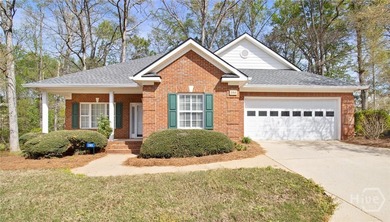 Welcome to effortless, single-level living in this beautifully - photo 1