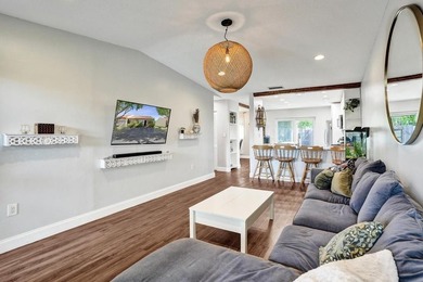 An updated and spacious corner villa in Forest Lake community at - photo 6