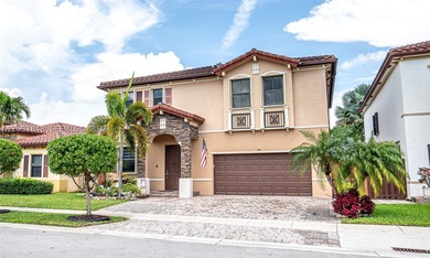 An amazing 2-story, 4 bedrooms and 3 bathrooms home located in - photo 1